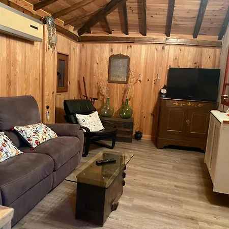 Casa Teno Holiday home Parada de Achas